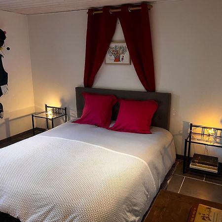 Il Etait Autrefois Bed and Breakfast Saint-Hellier Exteriör bild