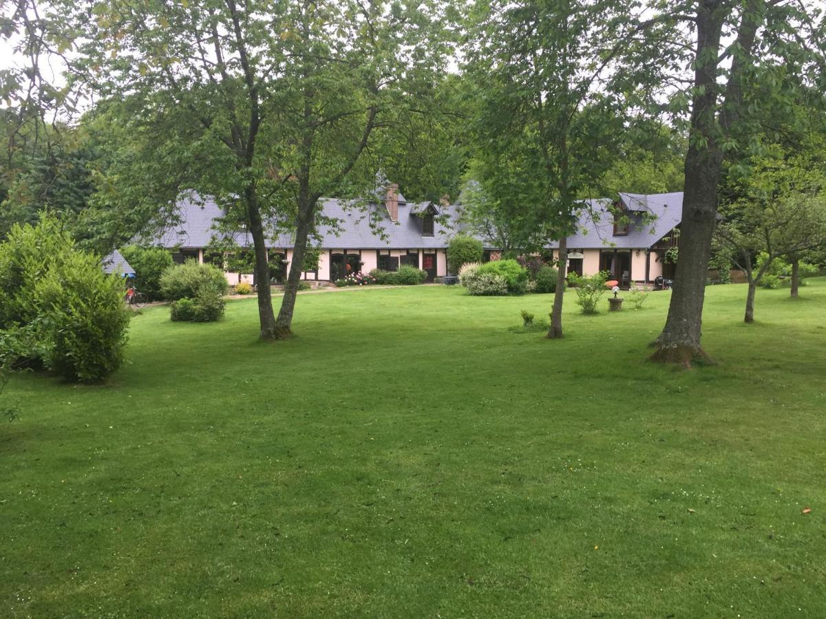 Il Etait Autrefois Bed and Breakfast Saint-Hellier Exteriör bild